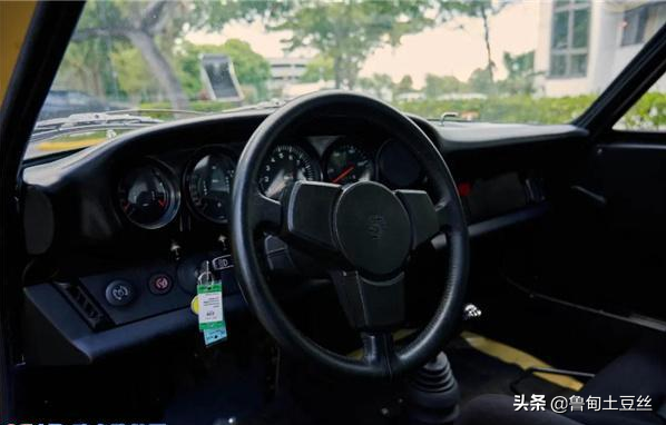 「毂锐驰」911 RSR—一台既陌生又熟悉的保时捷