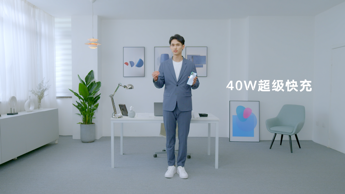 ��ҫPlay6Tϵ�����У����ƶ�ǧԪ��5G���ڴ��ֻ��ռ�