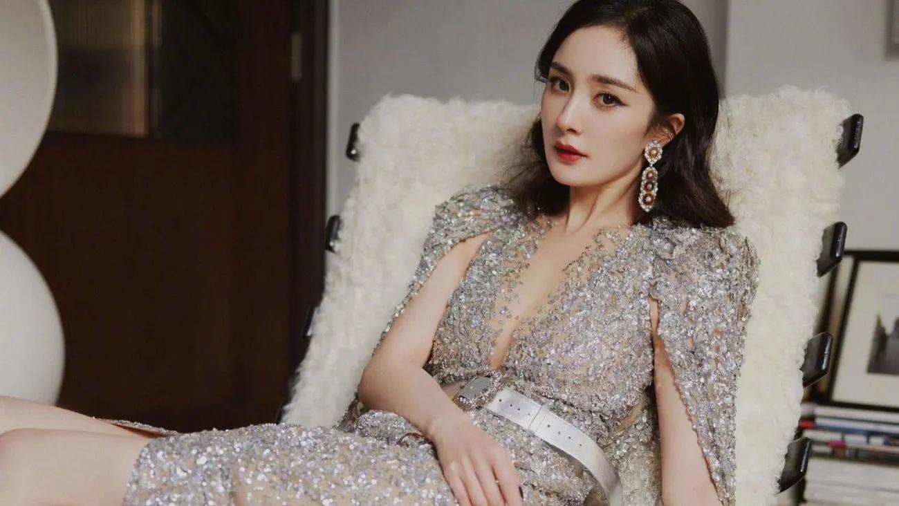 杨幂，礼服裙美照，精致之作