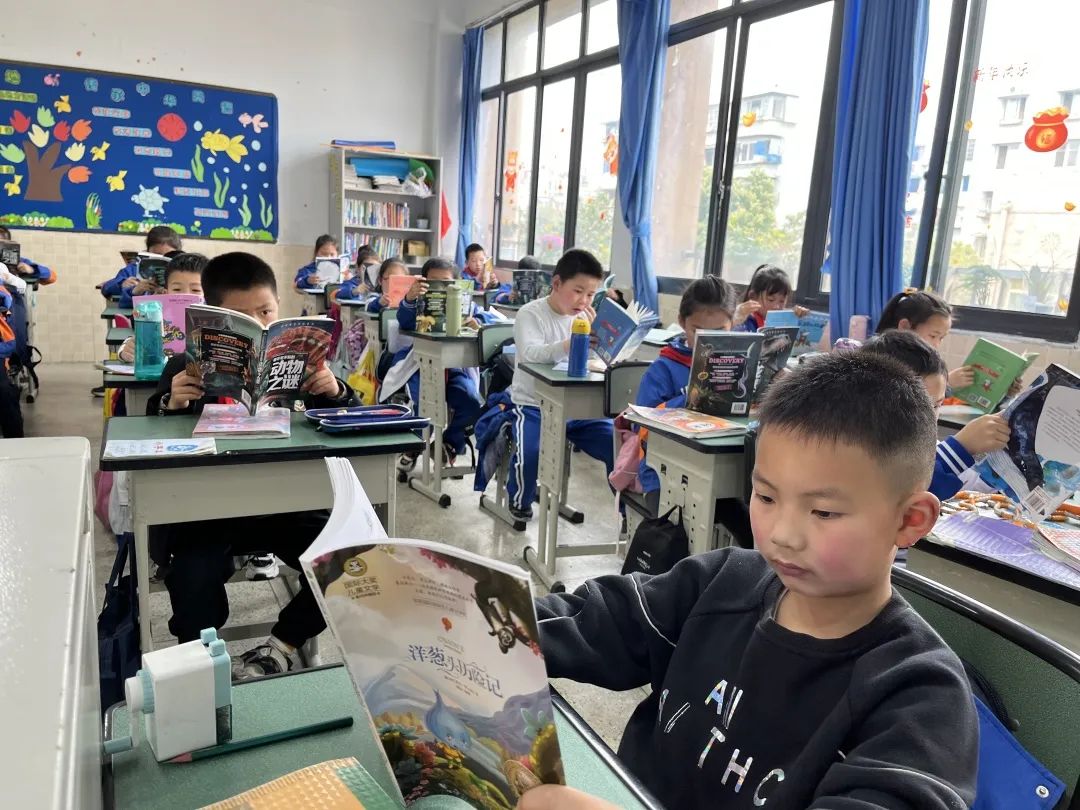 书香润泽生命 阅读成就未来｜记成都市双流区棠湖小学之书香班级