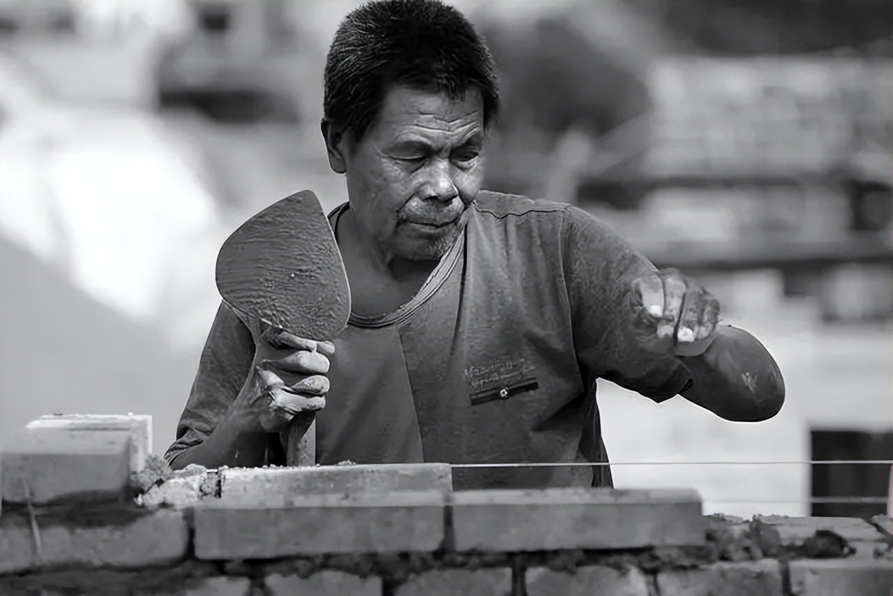 1972年，17岁长沙女知青赴湘西农村插队，5年后回城是俩孩子的妈