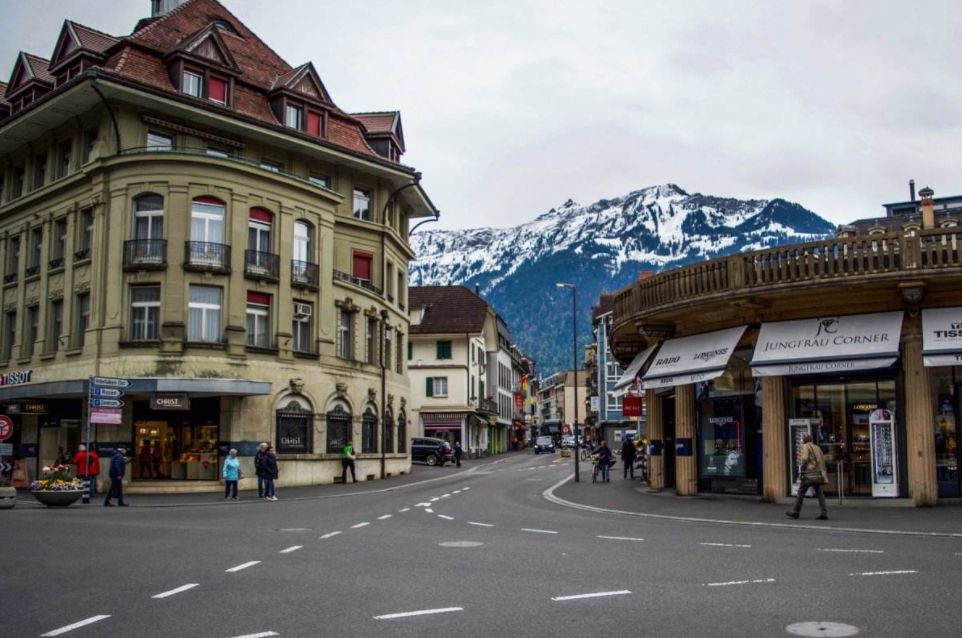“避税天堂”钟表王国瑞士现状，带你看看瑞士的冷知识