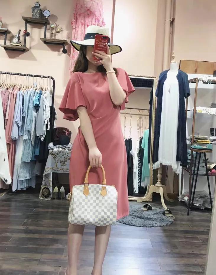 胆子大的九零后小姑娘借20万开服装店，他是怎么做的