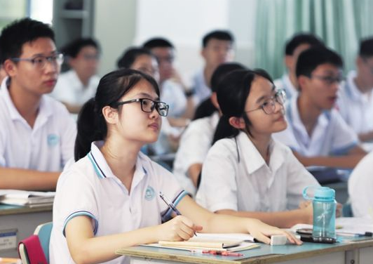 学生时代，你都做过哪些一举成名全校皆知的事？第二个堪称经典
