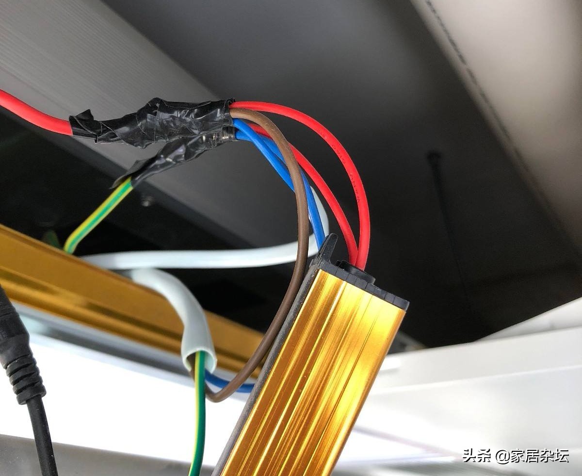 家里空气开关频繁跳闸是什么原因导致的