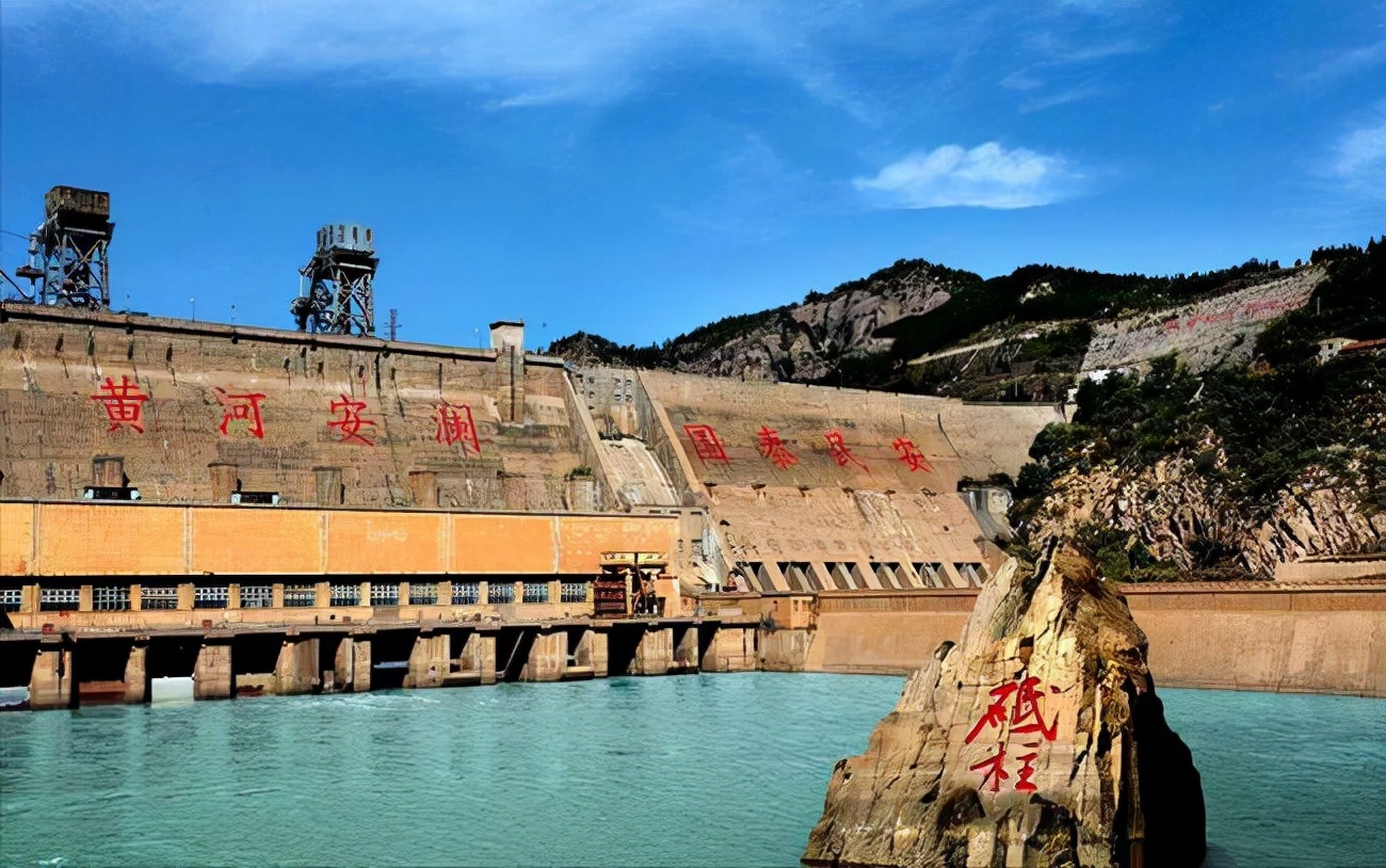 但只要坚持植树造林,保护黄河,黄河的"地上河"问题将会迎刃而解