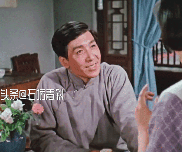 康泰用生命在演戏，到部队体验生活读烈士的诗句，妻子形象成谜