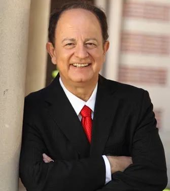 超700万美元，美国大学校长的薪酬为何如此之高