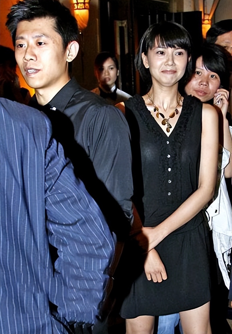 11年后再回顾高圆圆，遇到“真命天子”前，她究竟付出了多少？