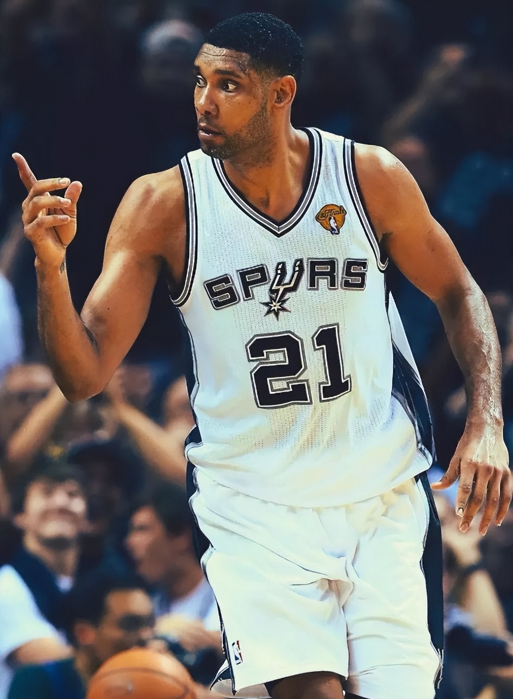 nba哪些球星有战(nba75年历史哪些球星是攻防一体?