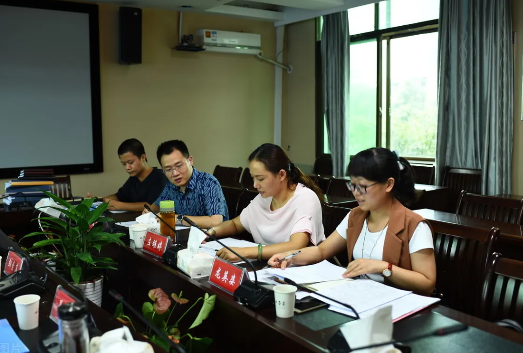 教师职称评定将“调整”，已有省份开始落实，乡村教师有福了