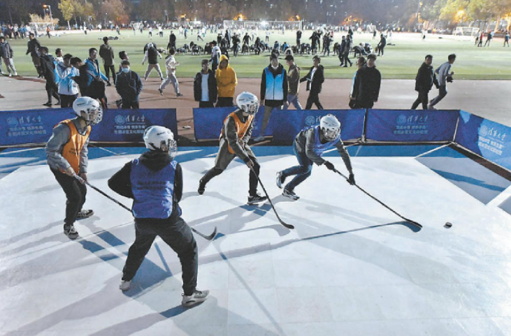 清华的校园设施有多好？男朋友去学校接女友，参观完瞬间不想走