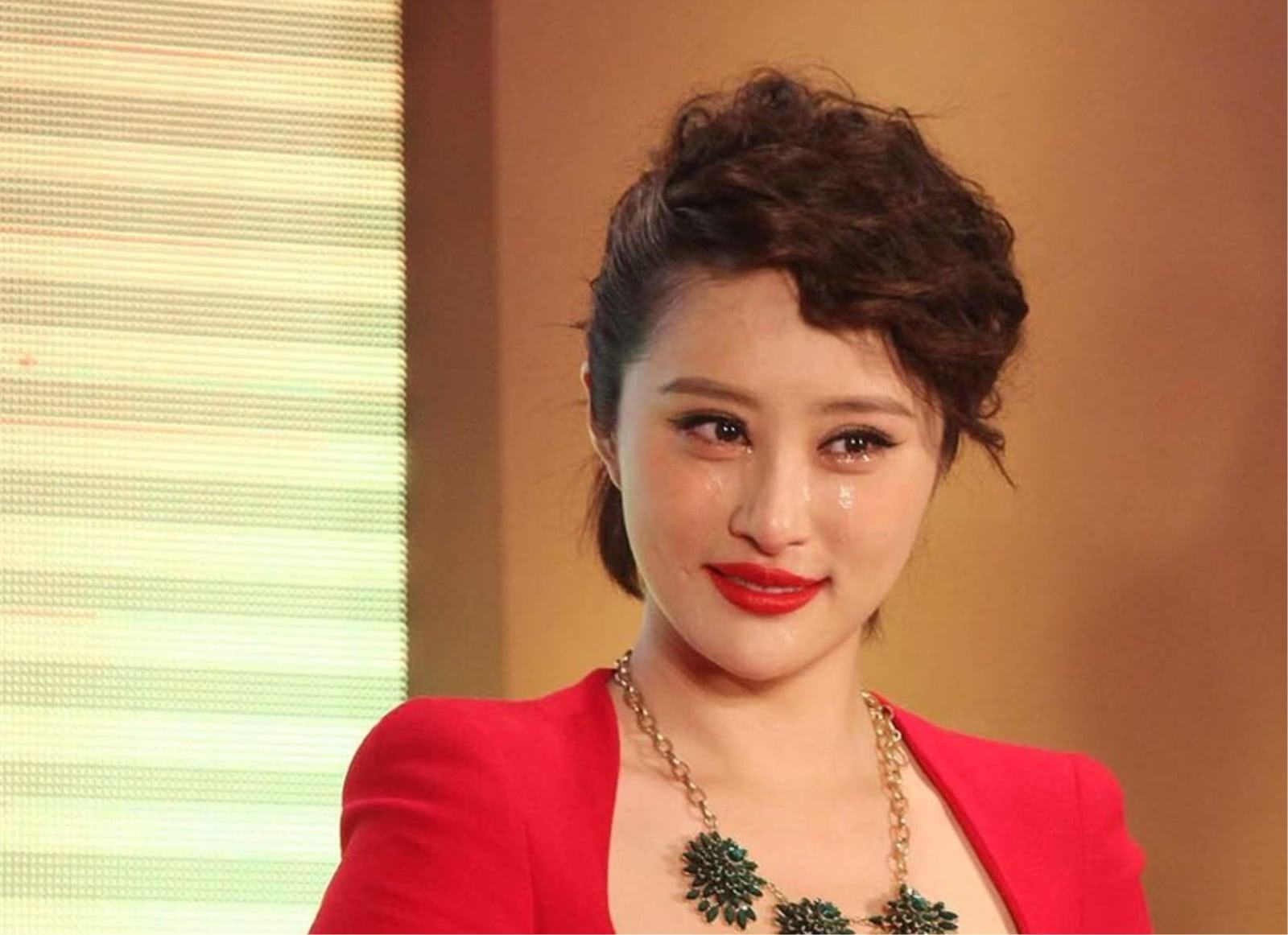 大龅牙、香肠嘴、丑到认不出！这9位扮丑的演员真让人“恶心”