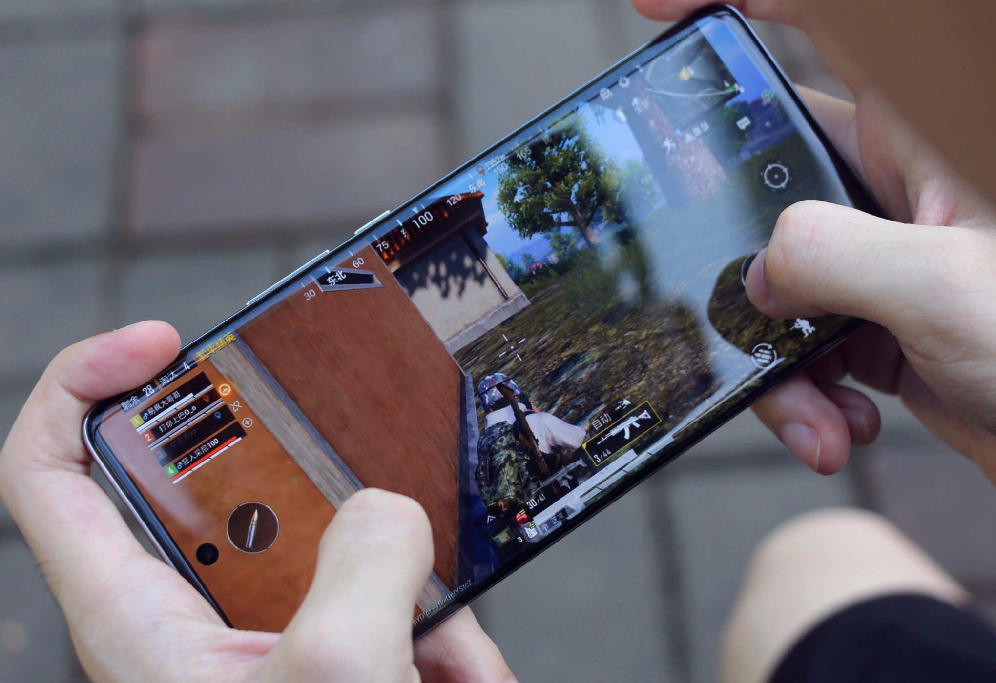 开卖2个月后，从3699元跌至2999元，荣耀70Pro价格明显松动