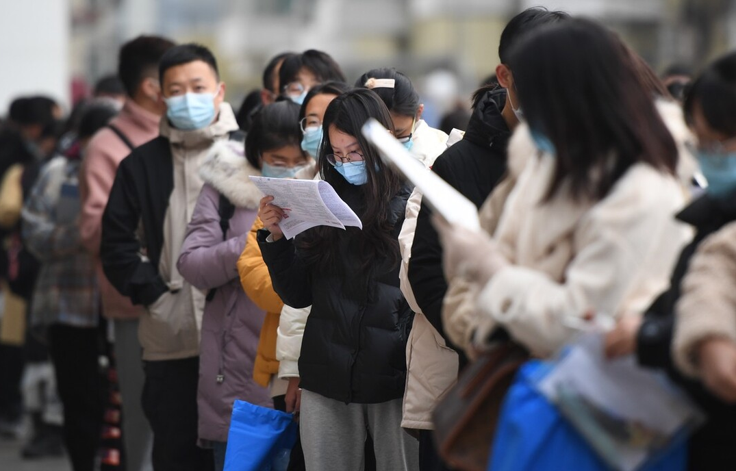 公务员迎来“聘任制”？年薪将超过30万，比正式员工还吃香