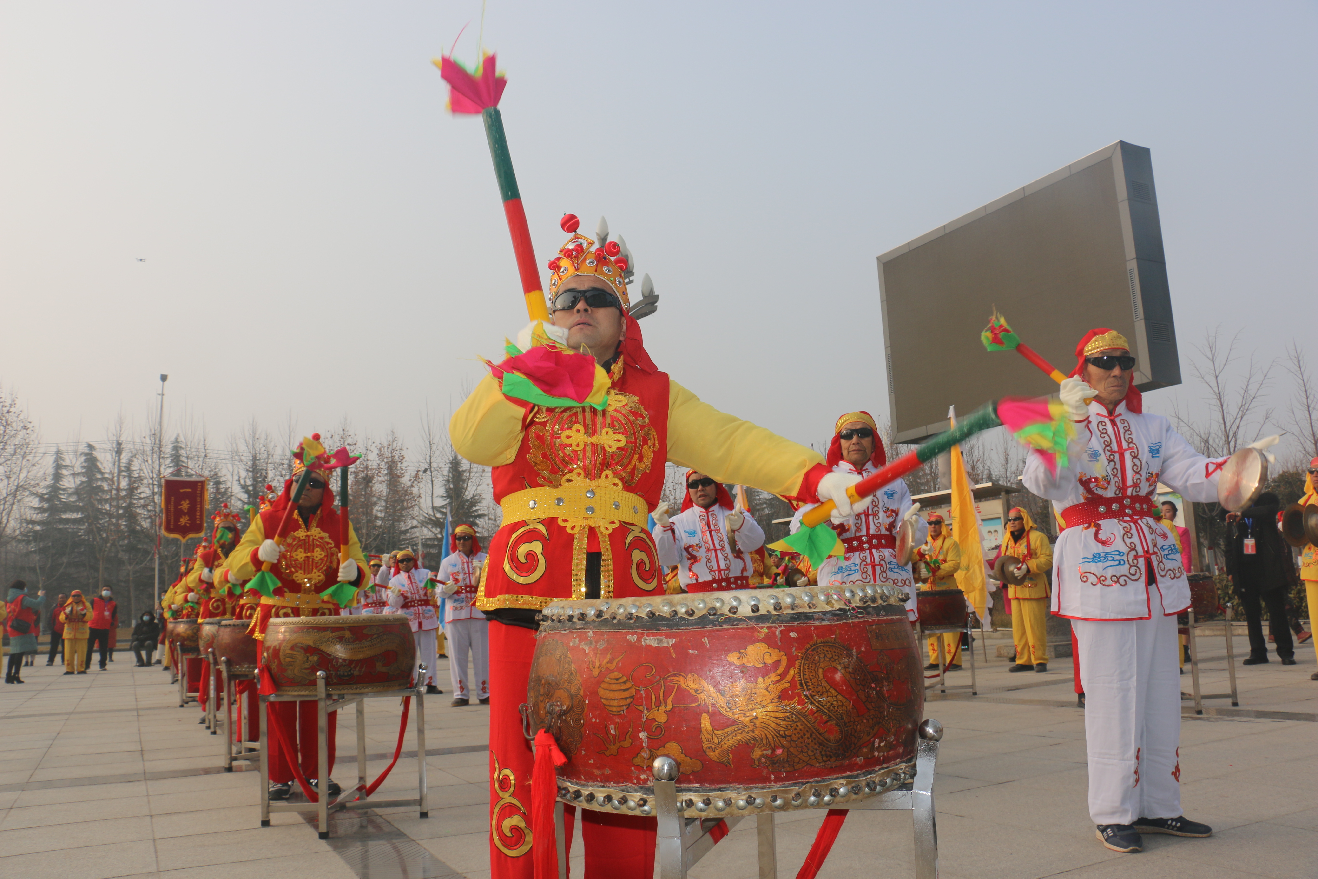 太震撼！陈仓区民间社火闹元宵，尽显非遗魅力