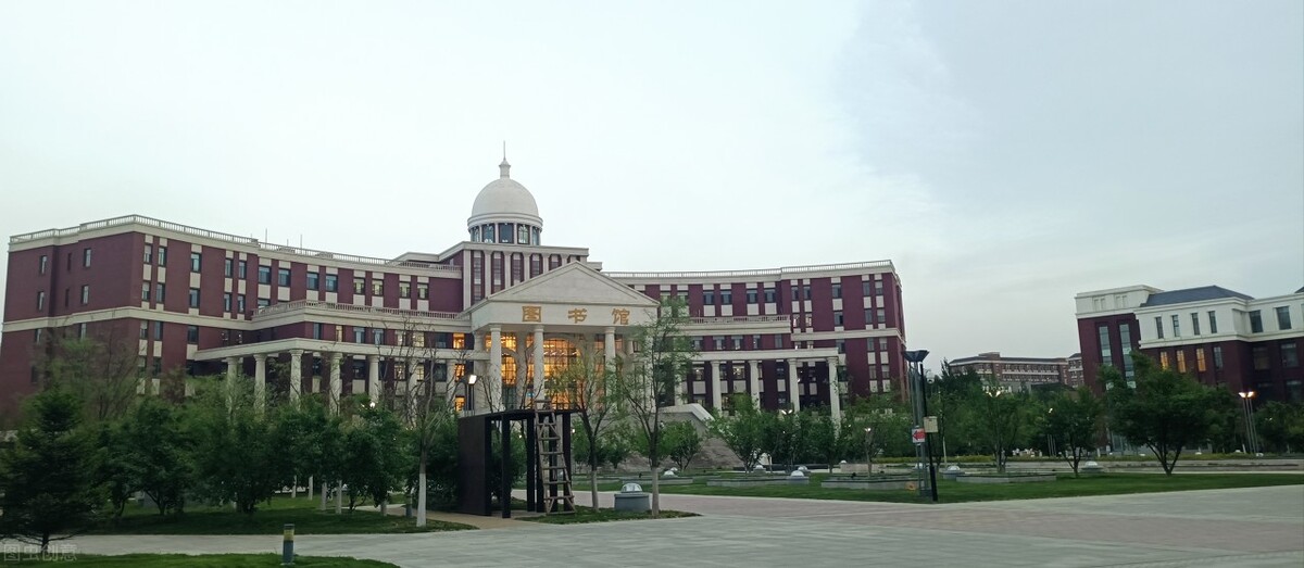 學(xué)藥學(xué)后悔死了 千萬別考中國藥科大學(xué)?(圖4) 學(xué)藥學(xué)后悔死了 千萬別考中國藥科大學(xué)?(圖4)