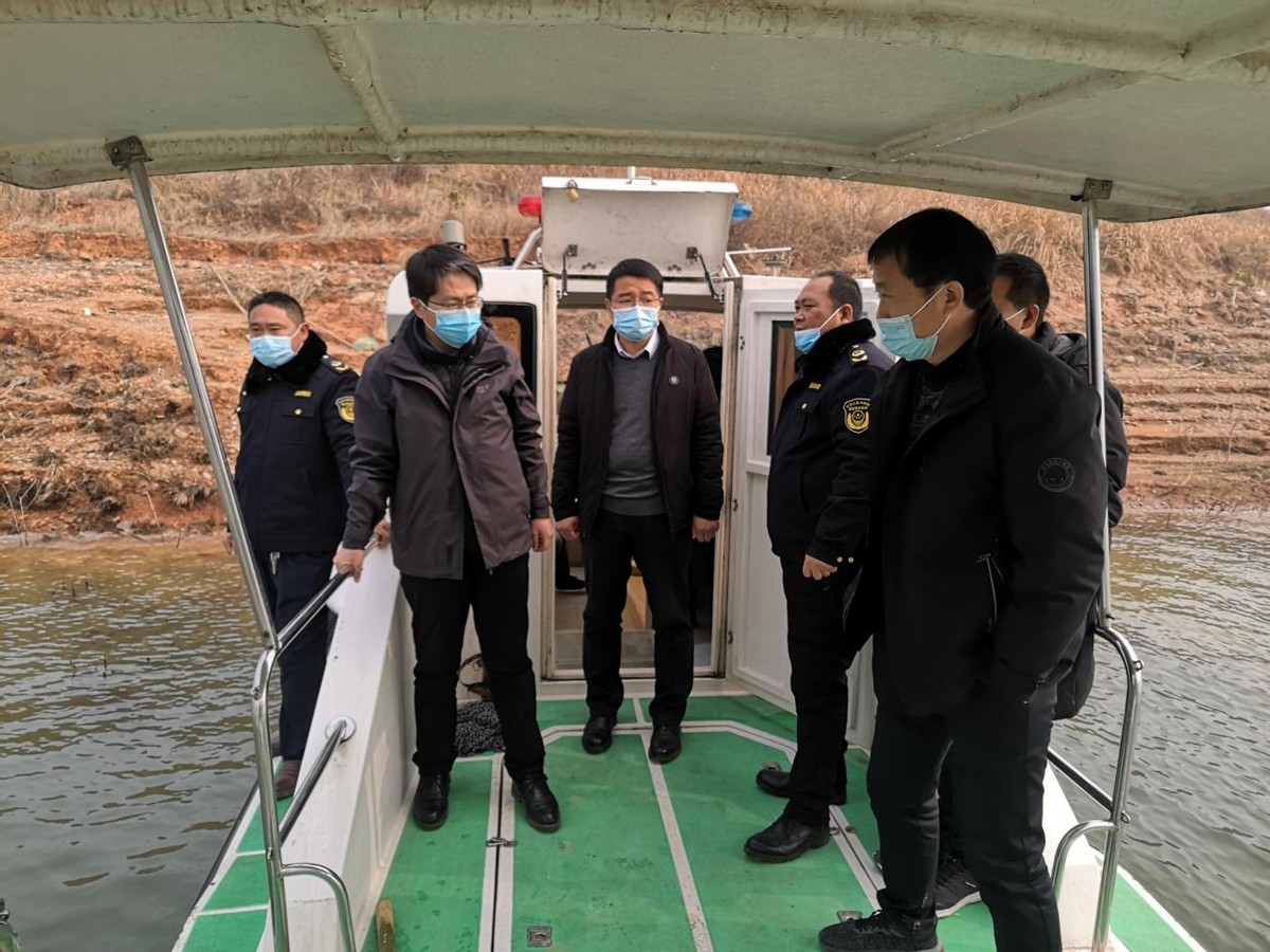 仓房镇：大员上阵护碧水 绿水青山笑开颜