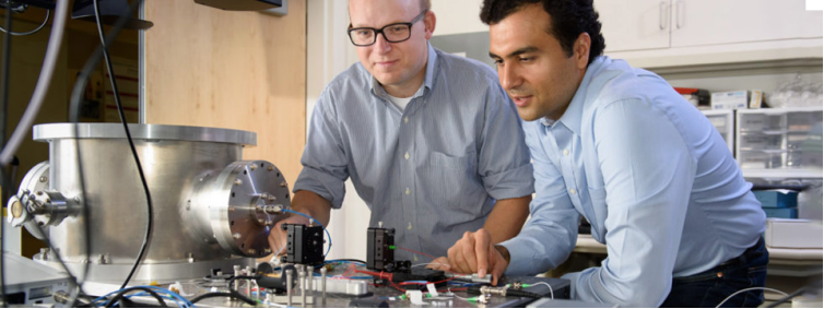 量子前沿英雄谱｜光量子计算的“技术前锋”：Alireza Marandi