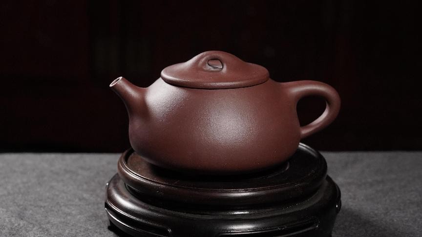 走向世界新时代艺术家——特别推荐吴海龙