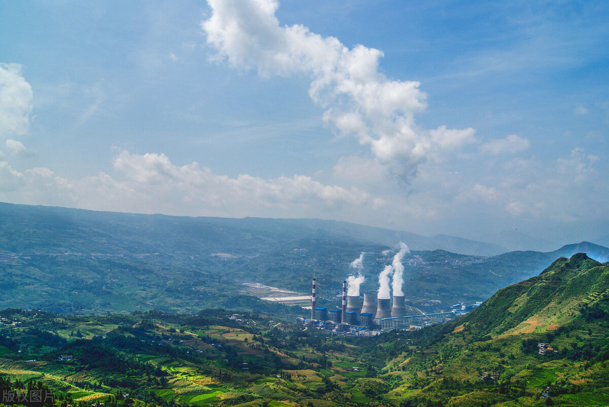 未来十年，煤电公司将牢牢把控新能源的发展方向