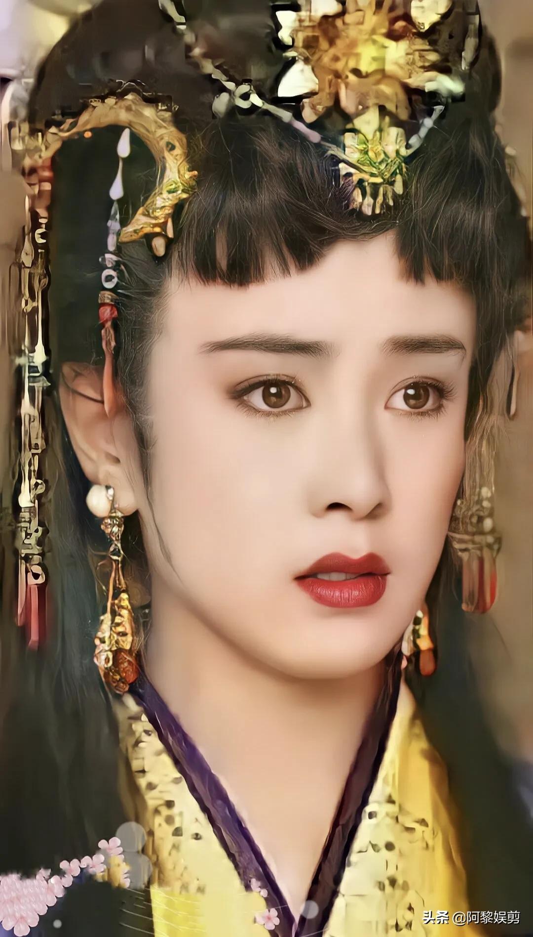 傅艺伟年轻的时候真是风华绝代