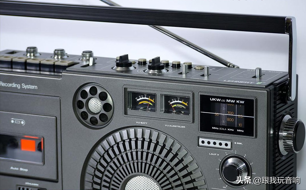 LEHNERT STUDIO-5000 经典单声道3波段收录机、80年代便携式音响