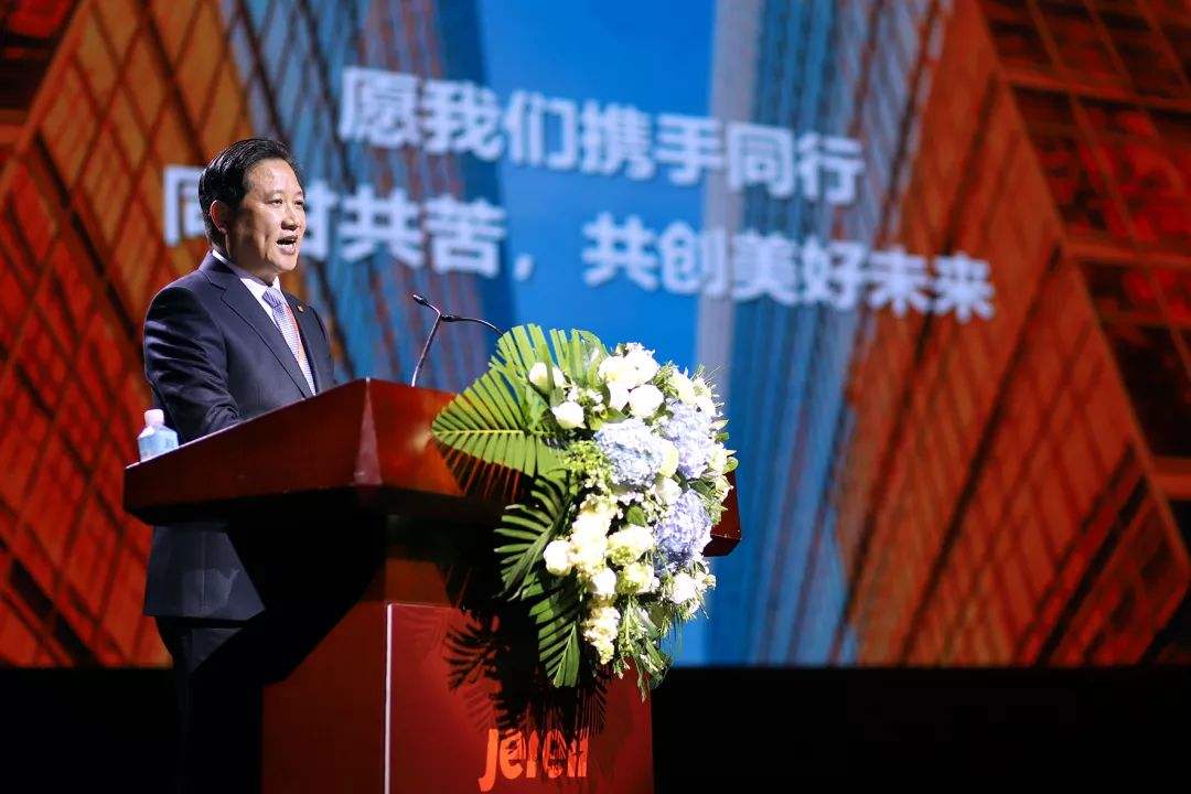 山东烟台藏市“大黑马”：市值超420亿，奖励员工407辆豪车