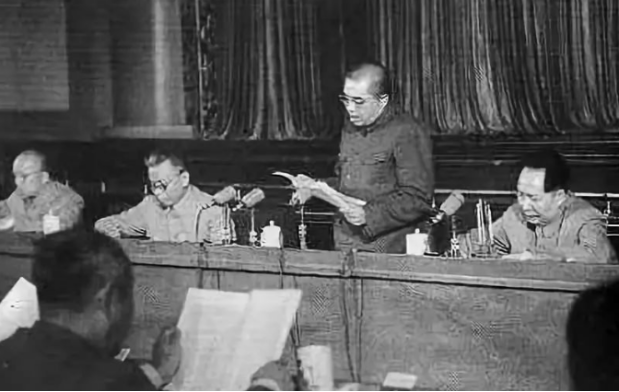 34年长征期间，姚喆说唯毛主席马首是瞻，毛主席：瞻我脑袋就行了