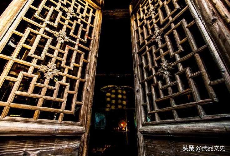 啥样的窗户可以改成门（俗语）