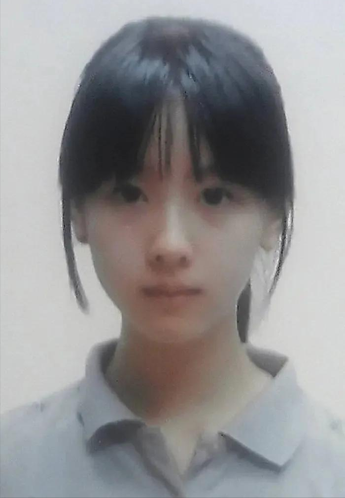 看了她们，才知道什么叫“自带清纯校花脸”，有些气质真是天生的