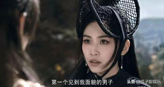 服装不同的设计图