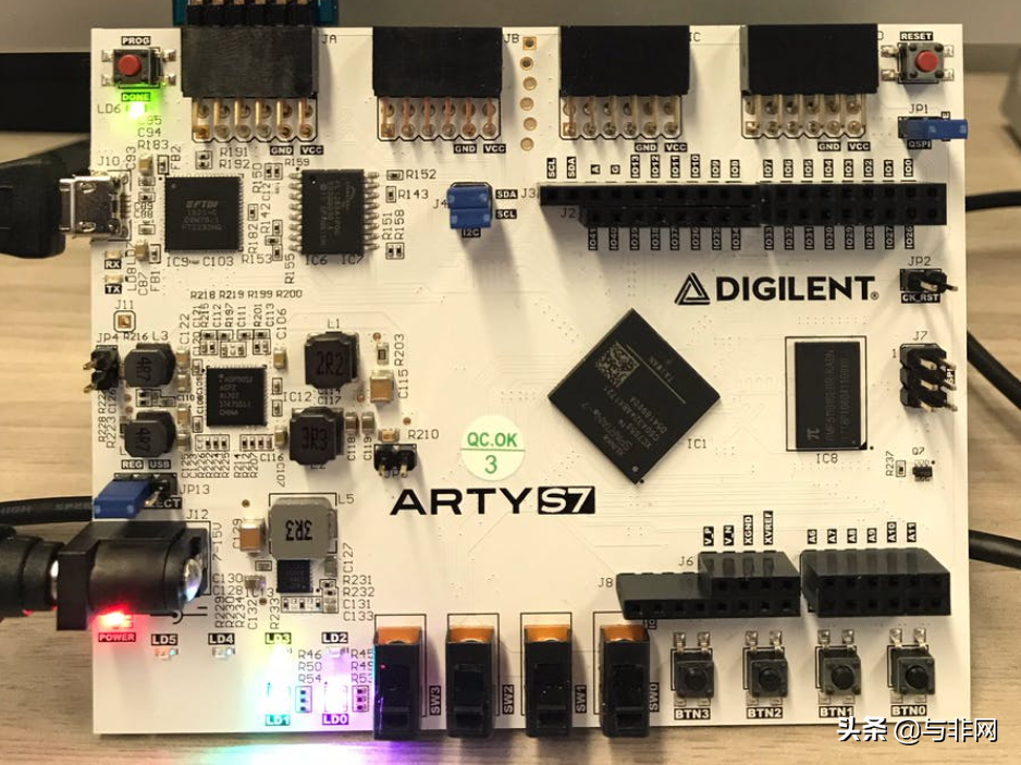 基于 FPGA 的无线调试器和系统监视器