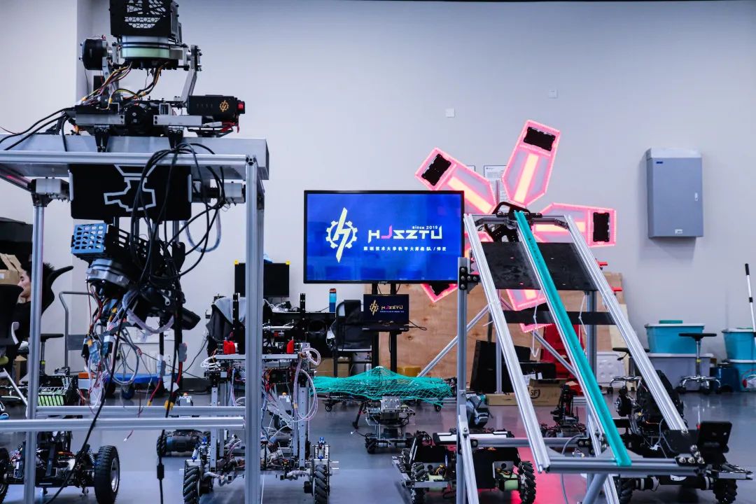 大数据与互联网学院 - 深圳技术大学（全校普通本科计划招3400人）