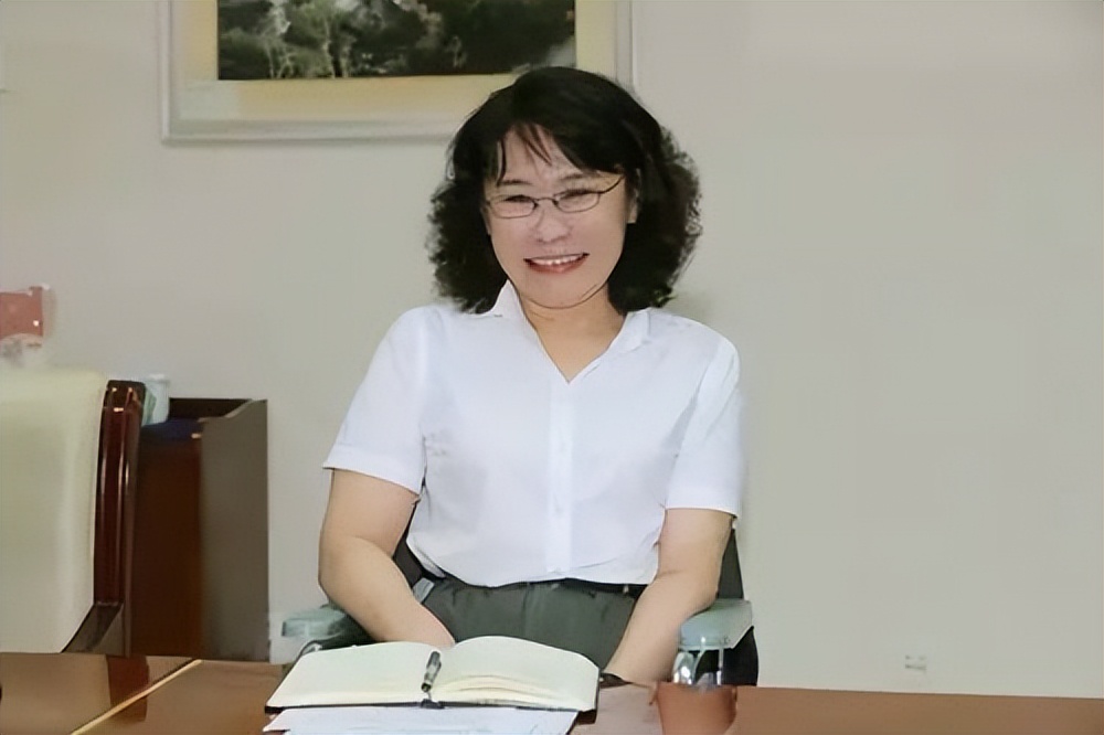 张海迪：5岁截瘫被医生断言活不过27岁！现年过六旬仍在发光发热