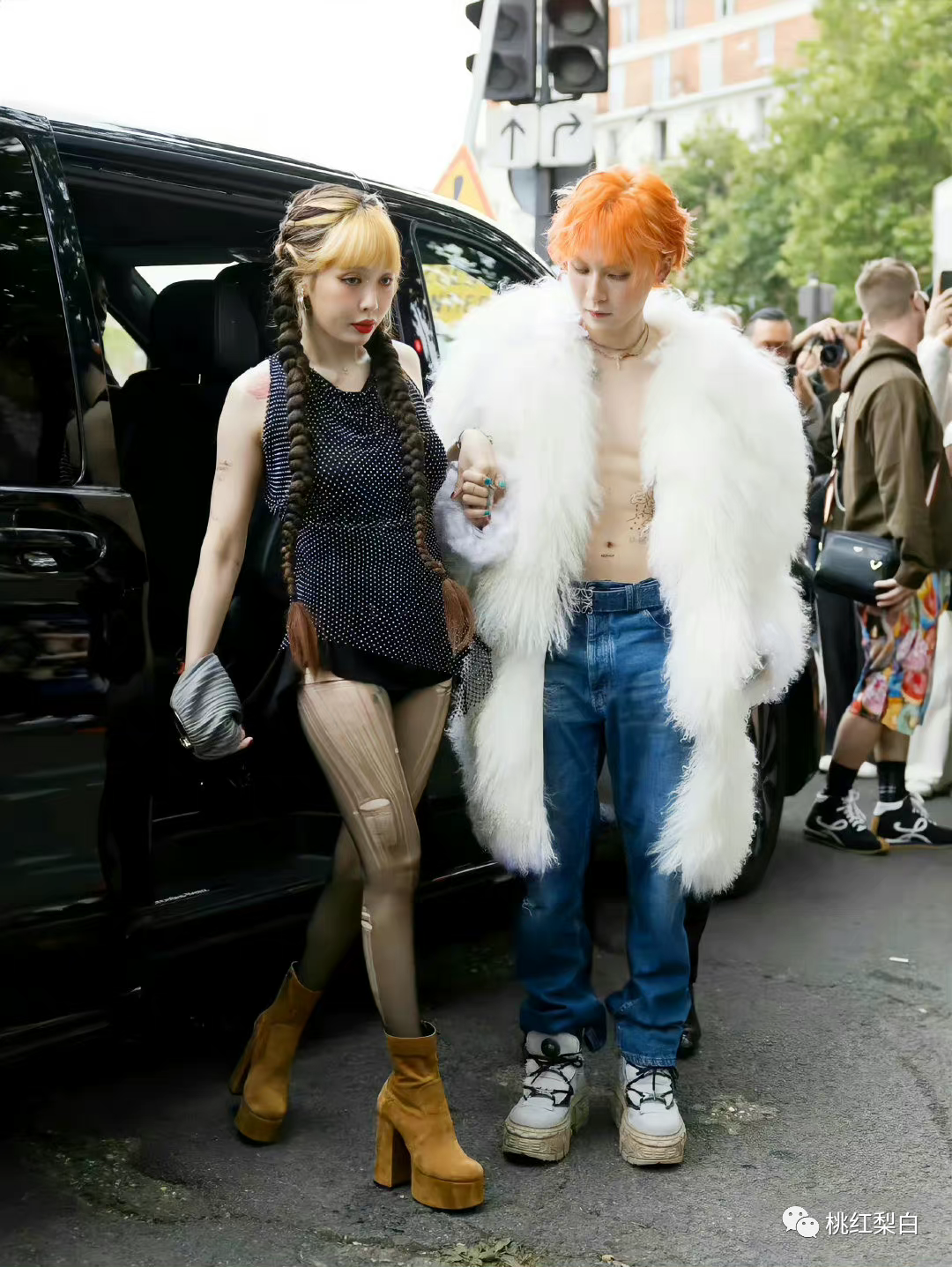 明星红黑榜：精神小妹与杀马特青年的浪漫约会画风来了？