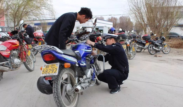 驾驶摩托车上路，需要满足6个基本条件，违者罚款扣分甚至扣车