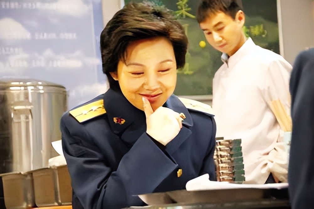 金玉婷：从春晚“小品公主”到淡出荧幕认不出，她到底经历了什么