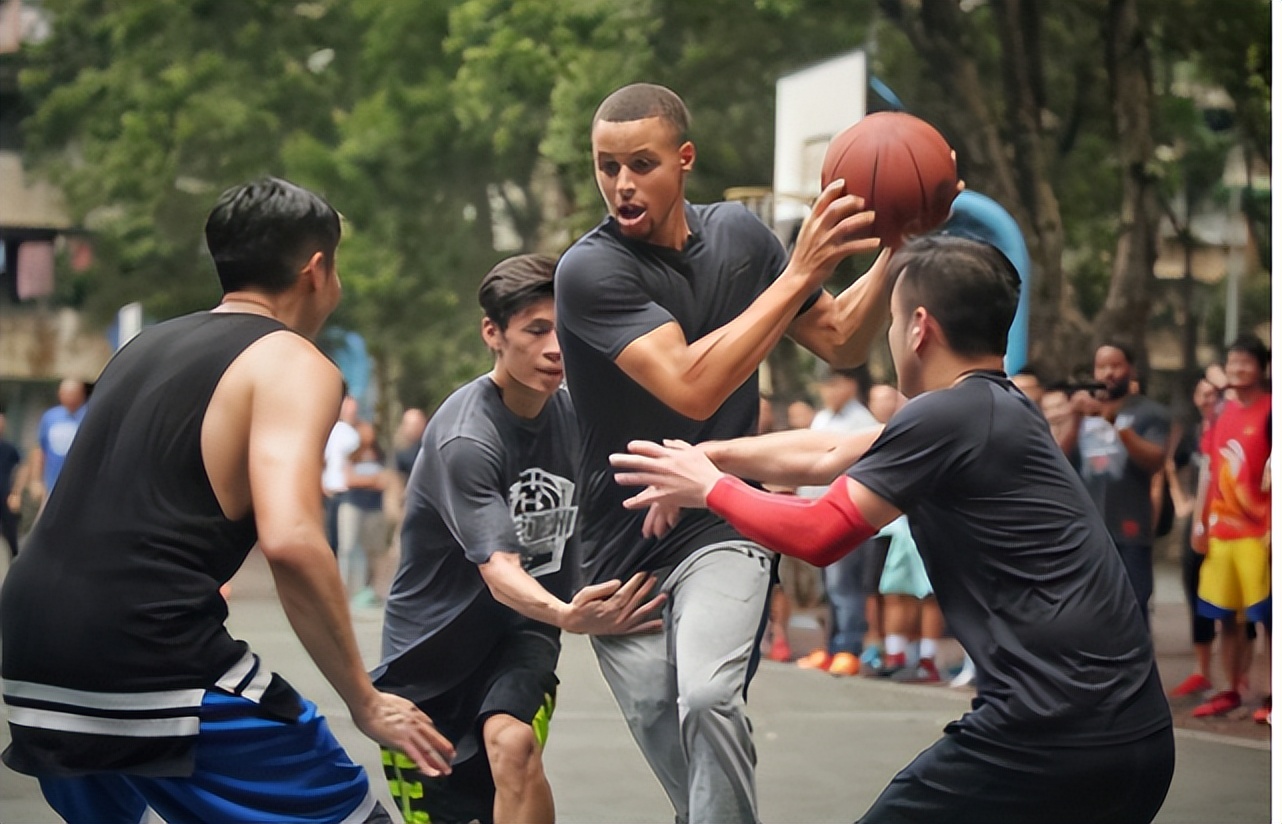 nba为什么手大(姚明大腿比腰粗 博班手掌比脸大，这就是为何普通人打不了NBA)