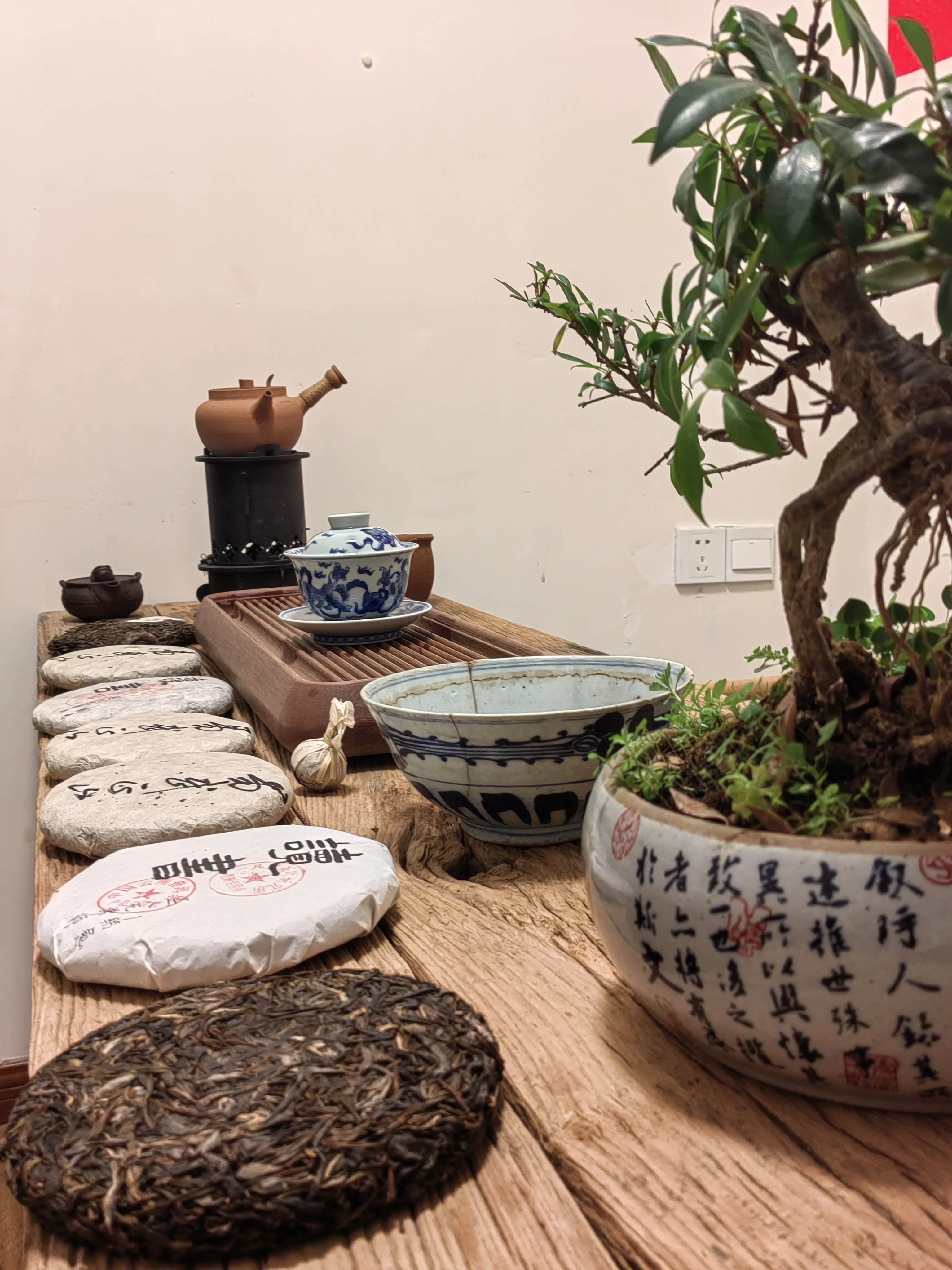 如何根据茶叶选择茶具(给大家分享一个寻找源头茶商和茶具小技巧,（答案在结尾）)