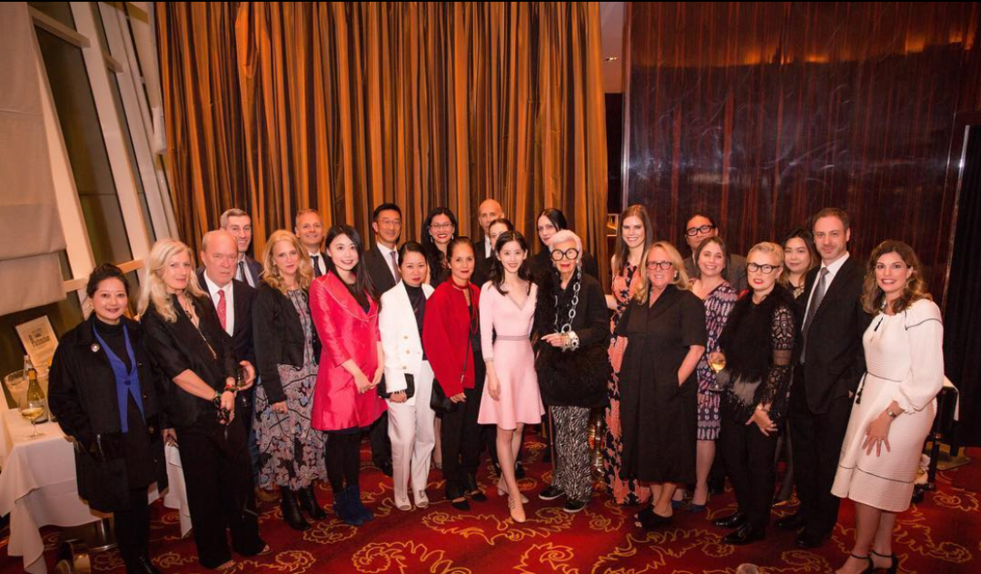 十个校花九个不得志？因美貌成名的她们：吴倩离婚，章泽天被嘲讽