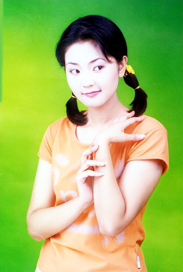 主持人方琼：15岁丧父愧疚终身，成“河北一姐”真的是靠老公吗？