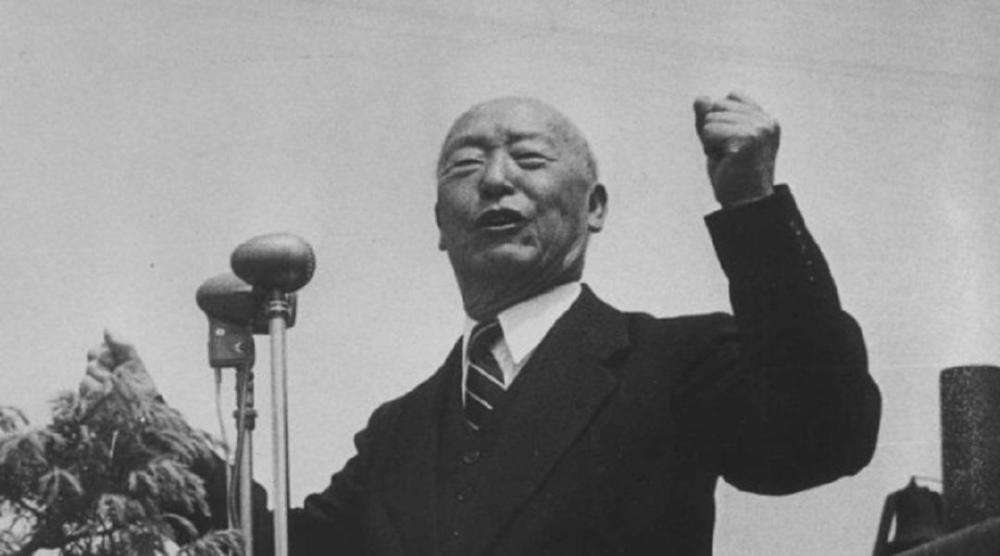 “造神计划”：被梨花女子大学及教会包装成