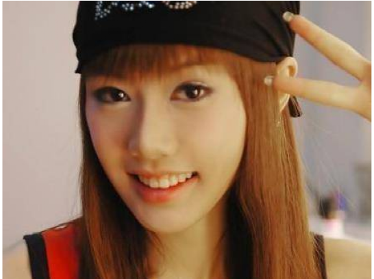 “畸形脸、电风扇脸”，10位整容过度的女星，有人直接命丧手术台