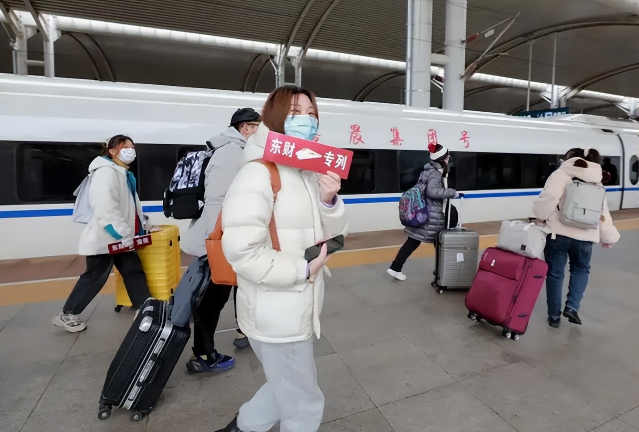 2022高校暑假排行榜公布！华东师范勇夺第一！东南大学仅仅28天