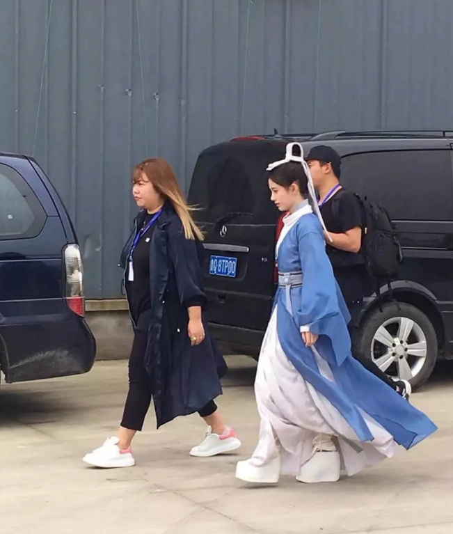 身高超175的11位女星，个个“鹤立鸡群”，不用抠抠搜搜谎报身高