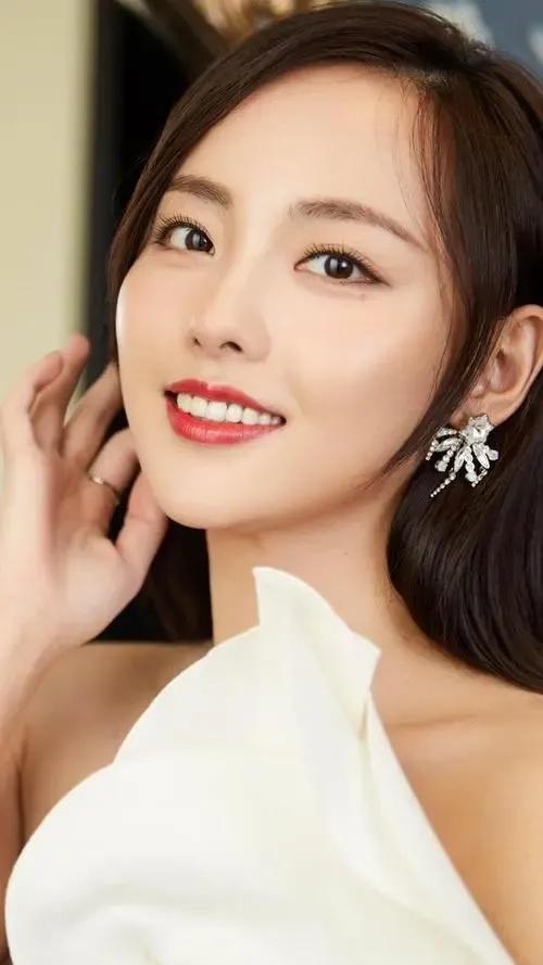 最美孙尚香—张嘉倪