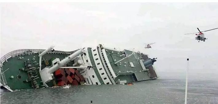 【世越号304魂安息 三年后真相浮现】沉痛！水下打捞艰难，真相何时大白？