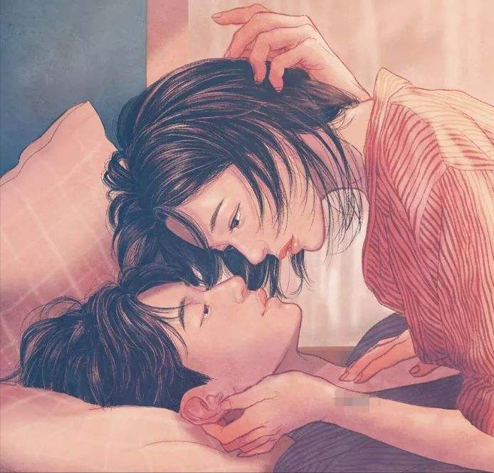 他凝视她眼眸，心潮翻涌；她低垂眉眼，暗藏千言。