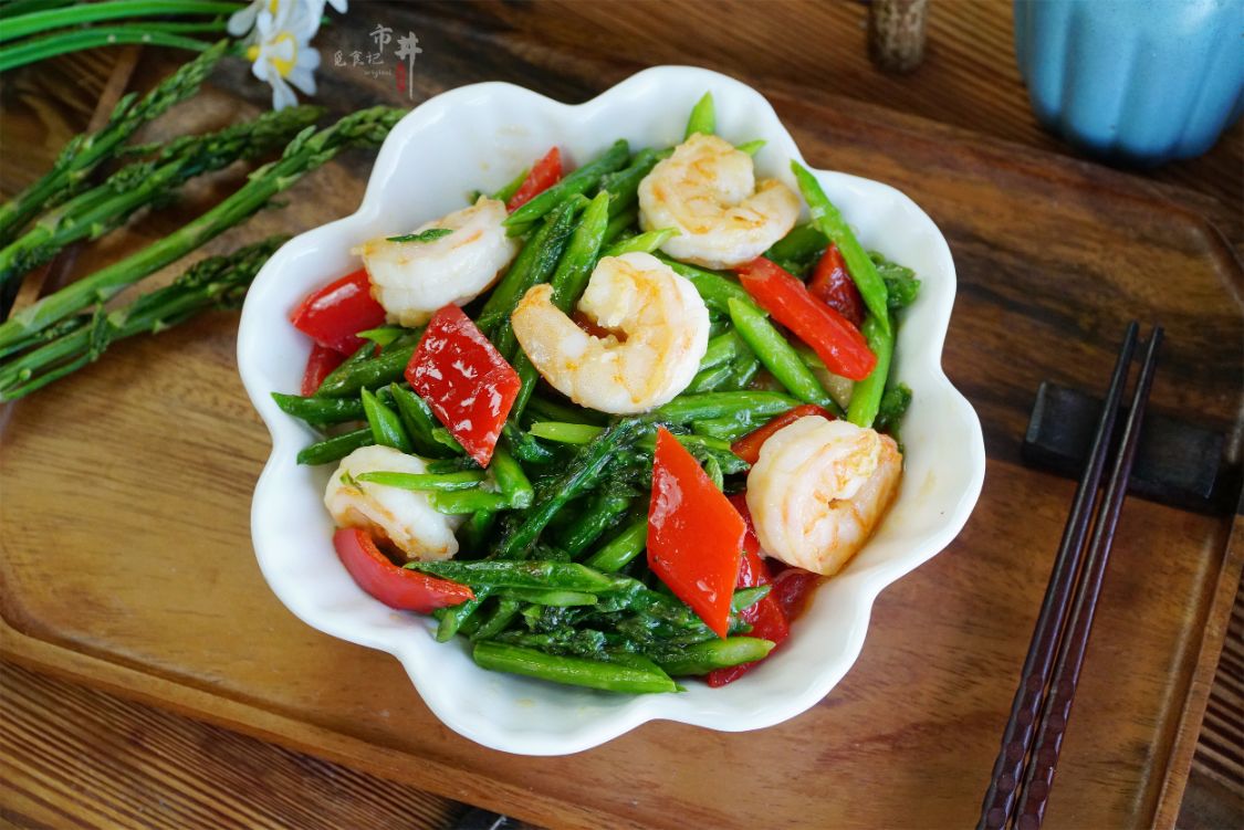 膳食纖維被稱為“長壽營養素”，春天的“菜王”含量高，建議多吃